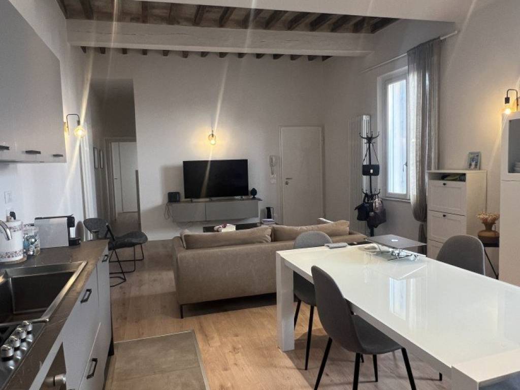 appartamento in affitto a Parma in zona Oltretorrente