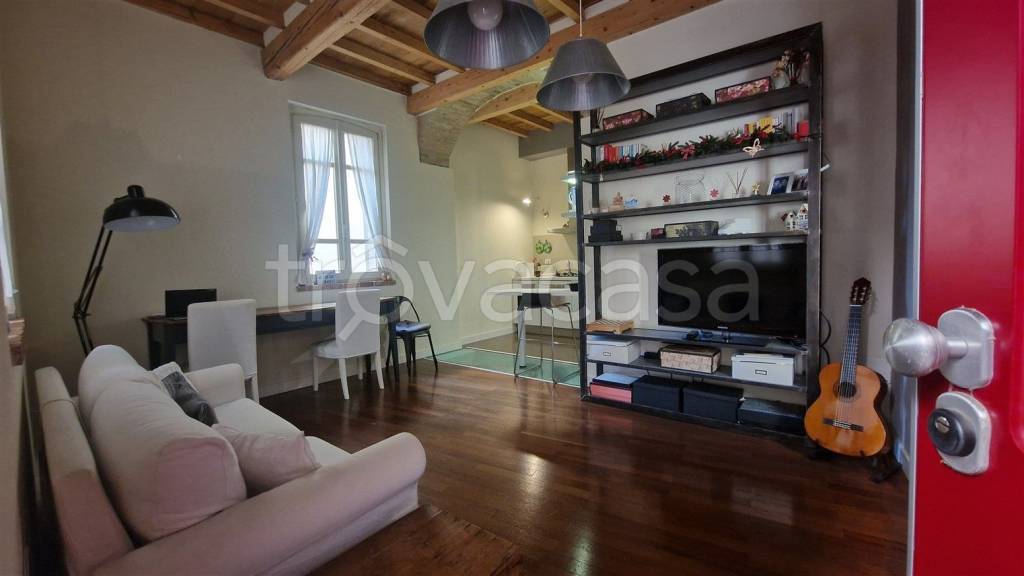 appartamento in affitto a Parma in zona Centro Storico