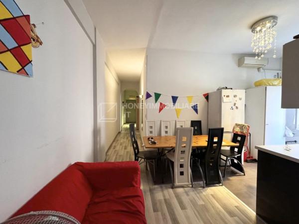 appartamento in affitto a Parma in zona Crocetta