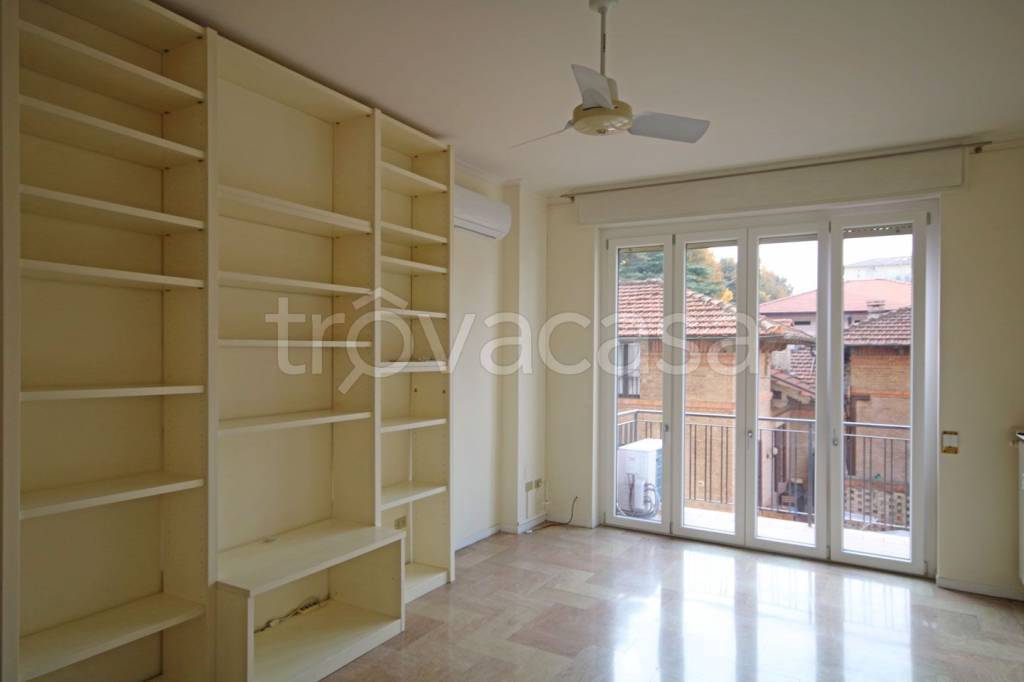 appartamento in affitto a Parma in zona Cittadella