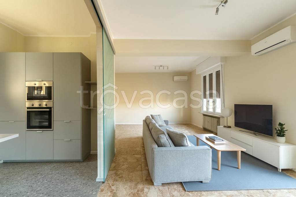 appartamento in affitto a Parma in zona Centro Storico