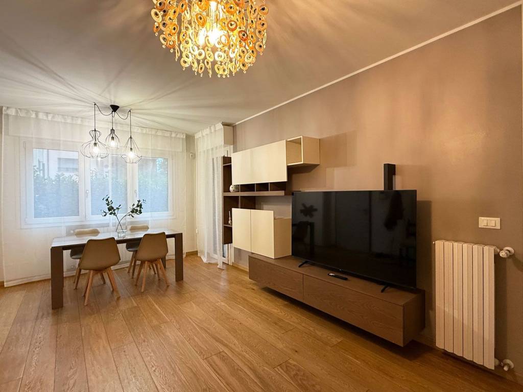 appartamento in affitto a Parma in zona Cittadella