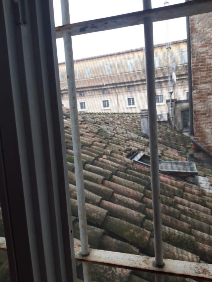 appartamento in affitto a Parma in zona Centro Storico