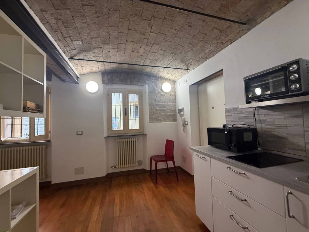 appartamento in affitto a Parma in zona Centro Storico