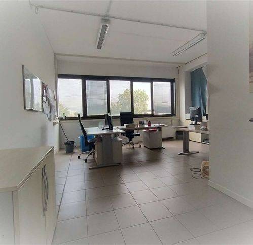 ufficio in affitto a Parma in zona Pablo