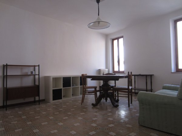 appartamento in affitto a Parma in zona Oltretorrente