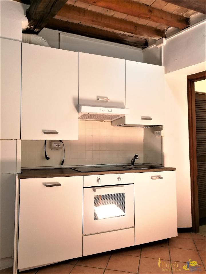 appartamento in affitto a Parma in zona Centro Storico