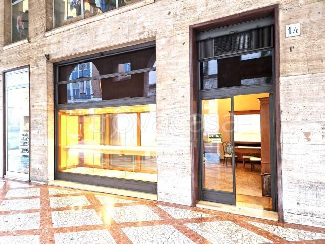 negozio in affitto a Parma in zona Centro Storico