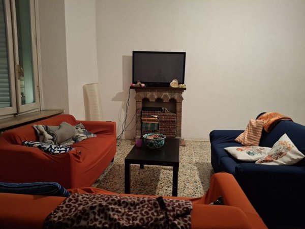 appartamento in affitto a Parma in zona Oltretorrente