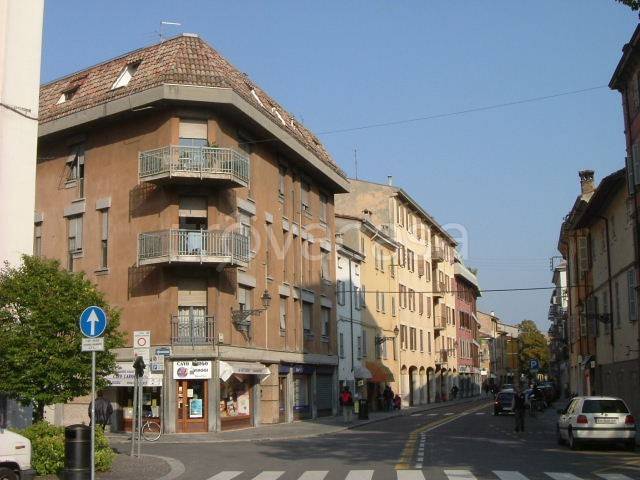 appartamento in affitto a Parma in zona Oltretorrente