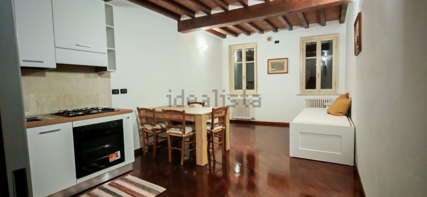 appartamento in affitto a Parma in zona Centro Storico