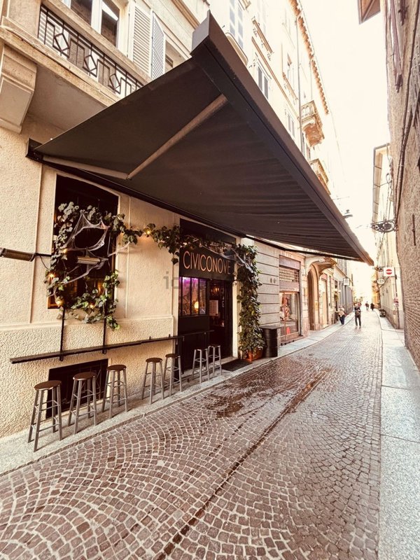 negozio in affitto a Parma in zona Centro Storico