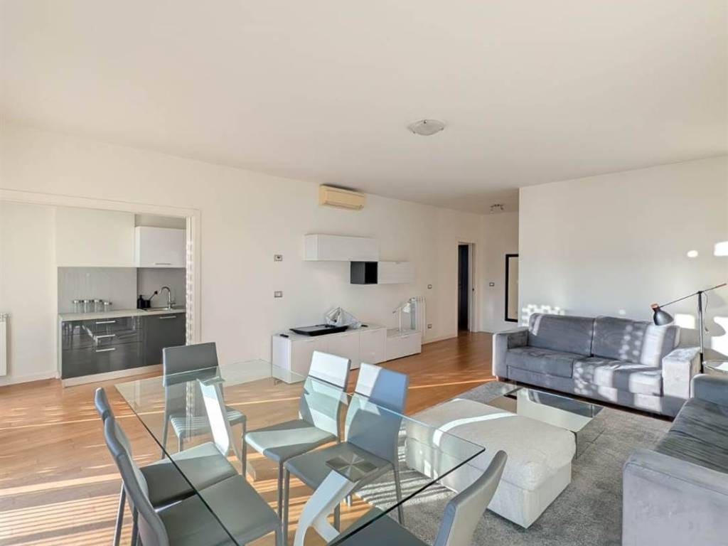 appartamento in affitto a Parma in zona San Leonardo