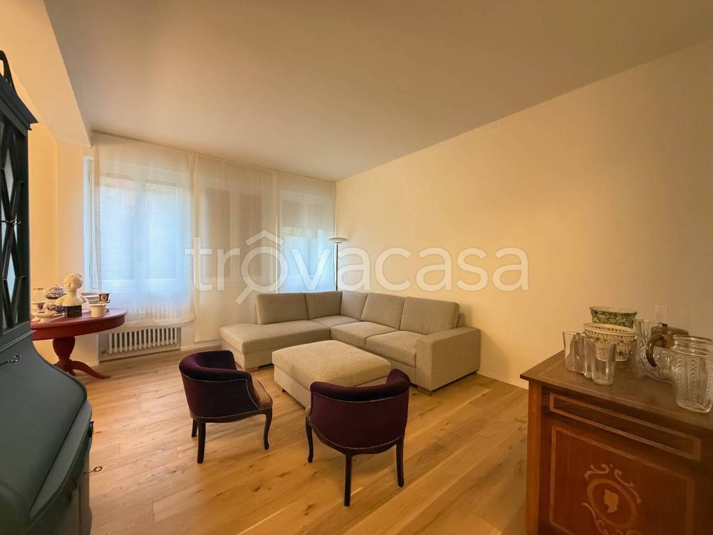 appartamento in affitto a Parma in zona Cittadella