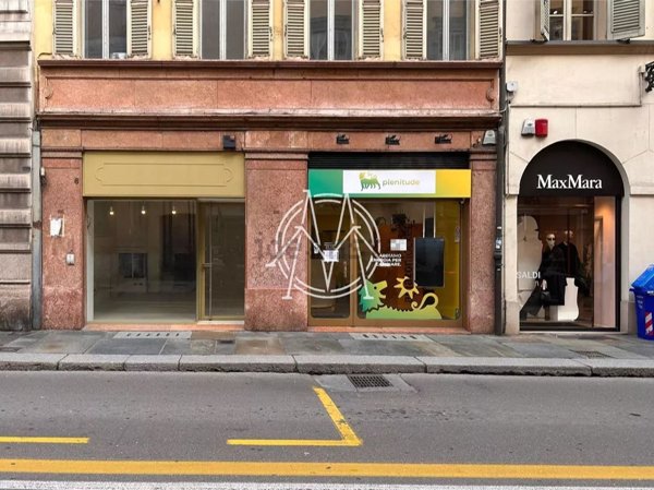 negozio in affitto a Parma in zona Centro Storico