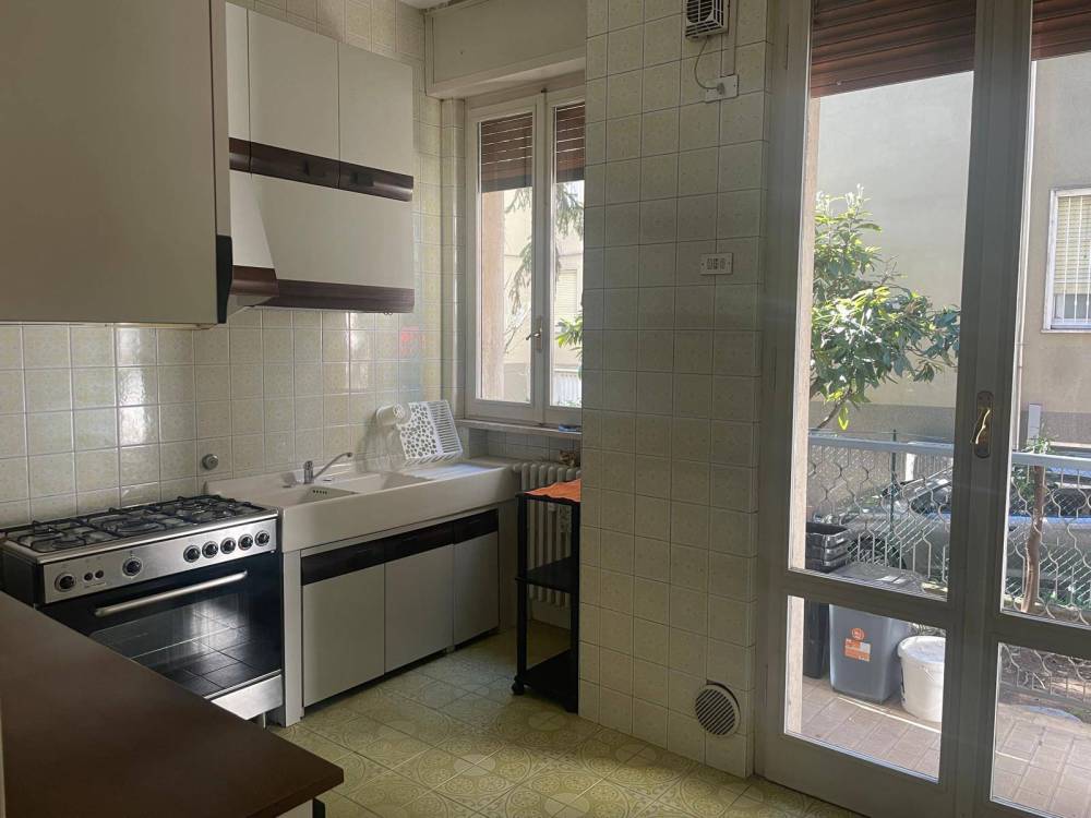 appartamento in affitto a Parma in zona Cittadella