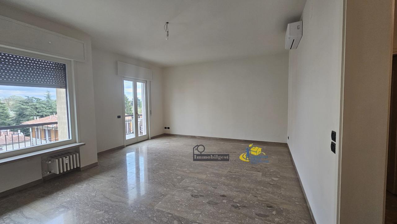 appartamento in affitto a Parma in zona Cittadella