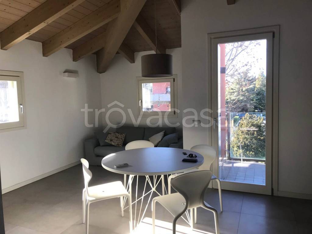 appartamento in affitto a Parma in zona Montanara