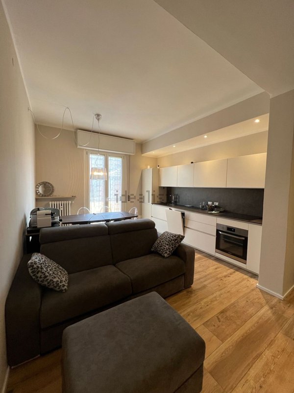 appartamento in affitto a Parma in zona Cittadella