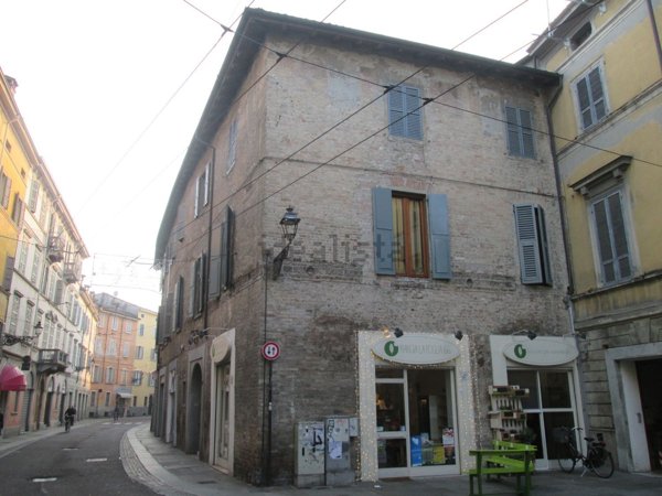 appartamento in affitto a Parma in zona Oltretorrente