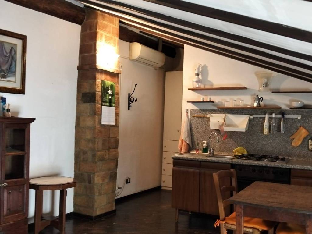 appartamento in affitto a Parma in zona Centro Storico