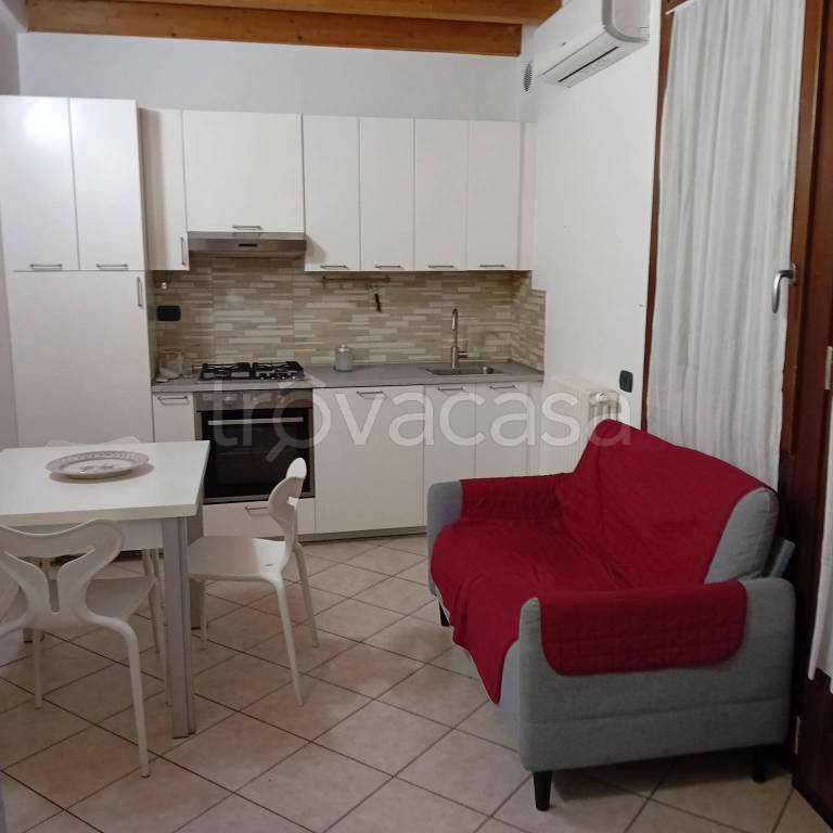 appartamento in affitto a Parma in zona Centro Storico