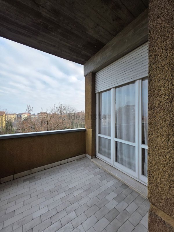 appartamento in affitto a Parma in zona Crocetta