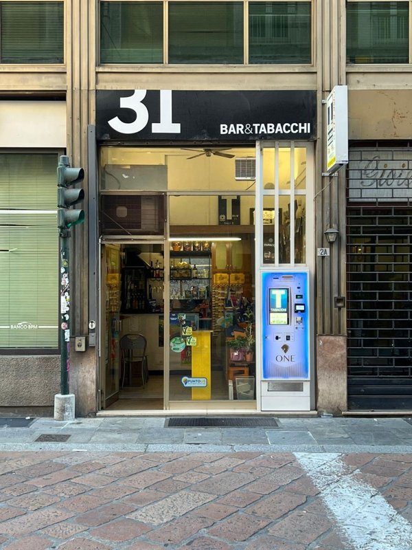 negozio in affitto a Parma in zona Centro Storico