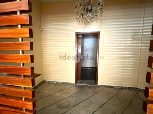 locale commerciale in affitto a Parma in zona Centro Storico