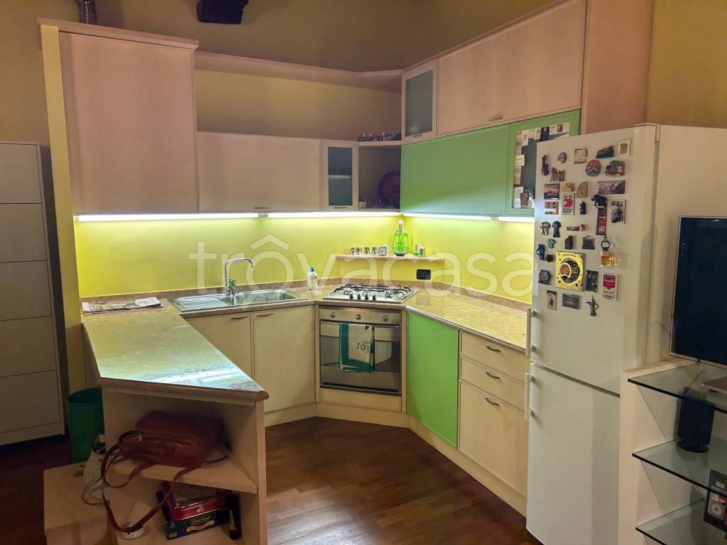 appartamento in affitto a Parma in zona Oltretorrente