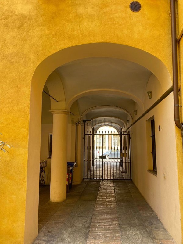 appartamento in affitto a Parma in zona Centro Storico