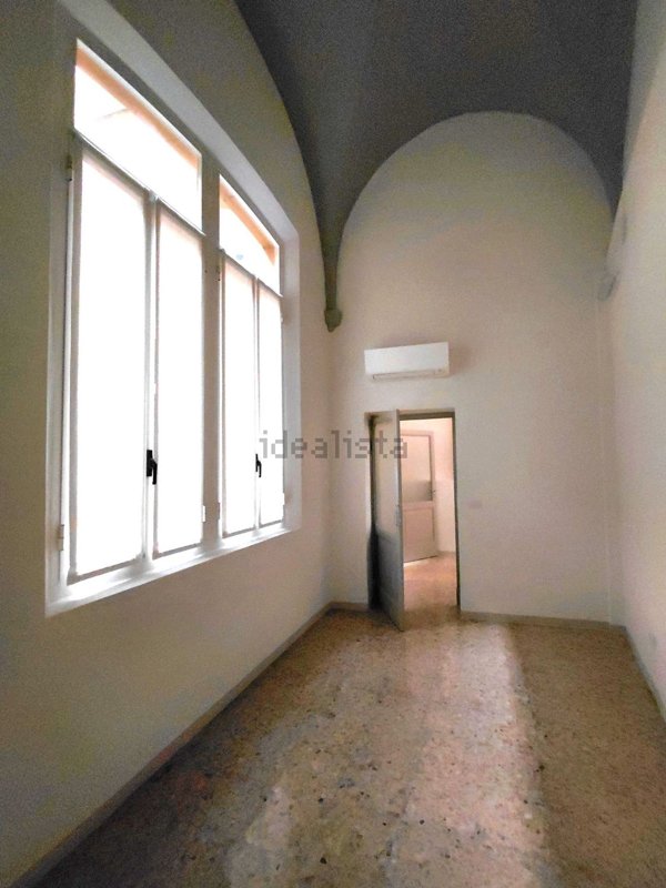 ufficio in affitto a Parma in zona Centro Storico