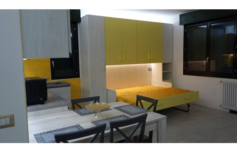 appartamento in affitto a Parma in zona Centro Storico