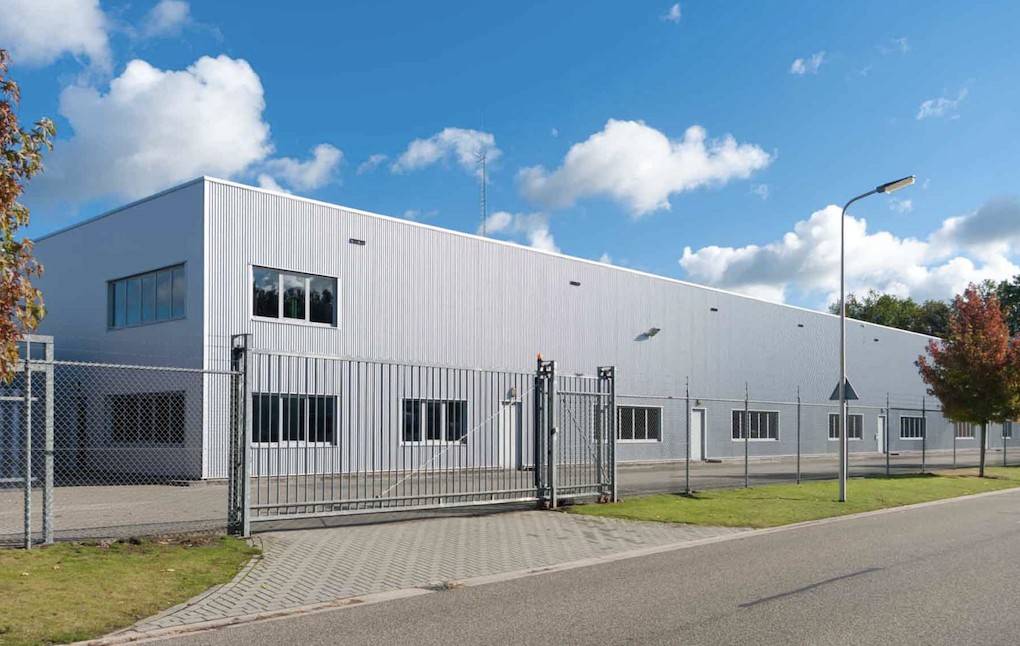 locale commerciale in affitto a Parma in zona Cittadella