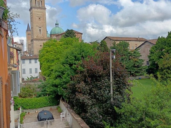 appartamento in affitto a Parma in zona Centro Storico