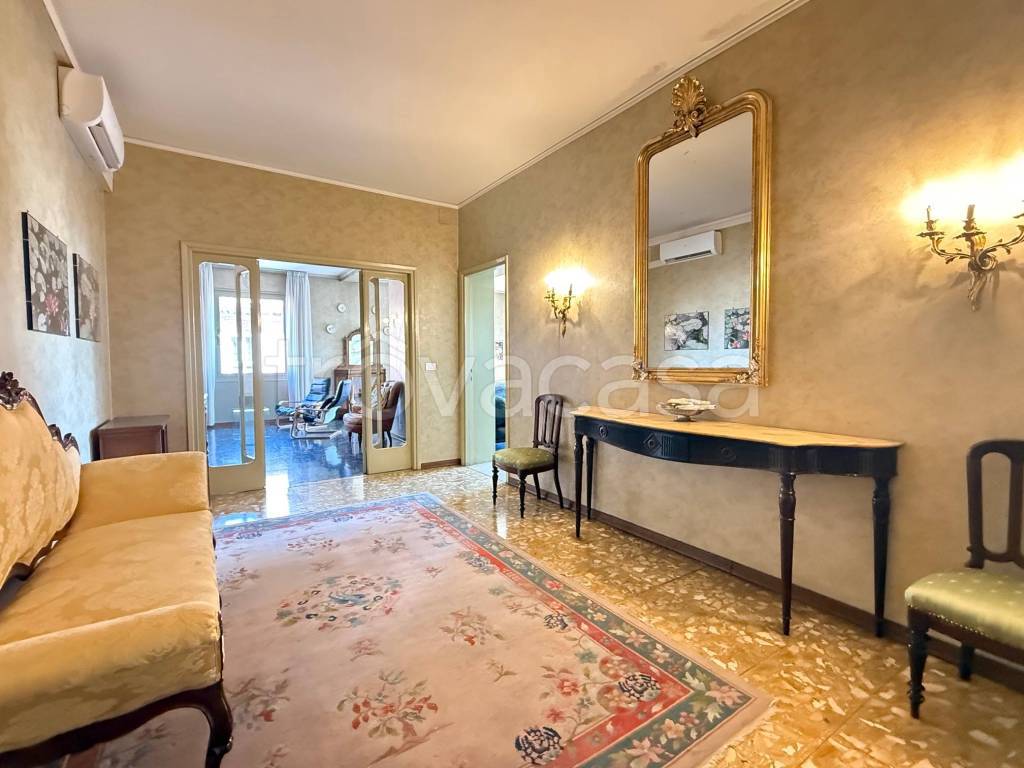 appartamento in affitto a Parma in zona Centro Storico