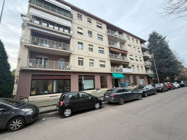 negozio in affitto a Parma in zona San Lazzaro