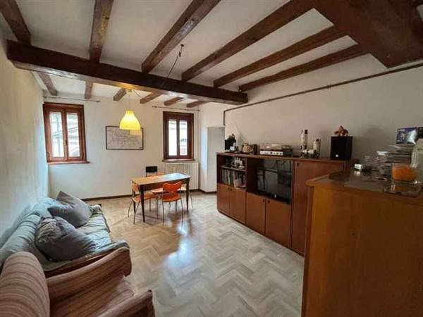 appartamento in affitto a Parma in zona Centro Storico