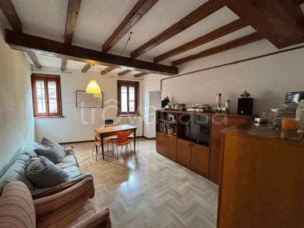 appartamento in affitto a Parma in zona Centro Storico