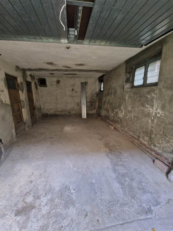 negozio in affitto a Parma in zona Pablo