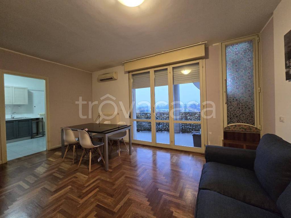 appartamento in affitto a Parma in zona Pablo