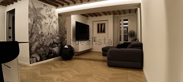 appartamento in affitto a Parma in zona Centro Storico