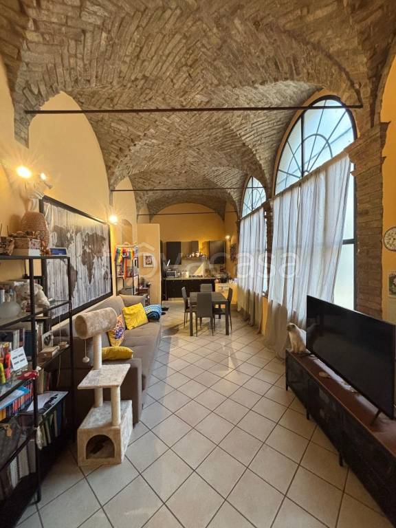 appartamento in affitto a Parma in zona Oltretorrente