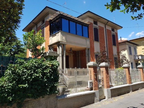 appartamento in affitto a Parma in zona Cittadella