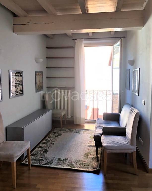 appartamento in affitto a Parma in zona Centro Storico