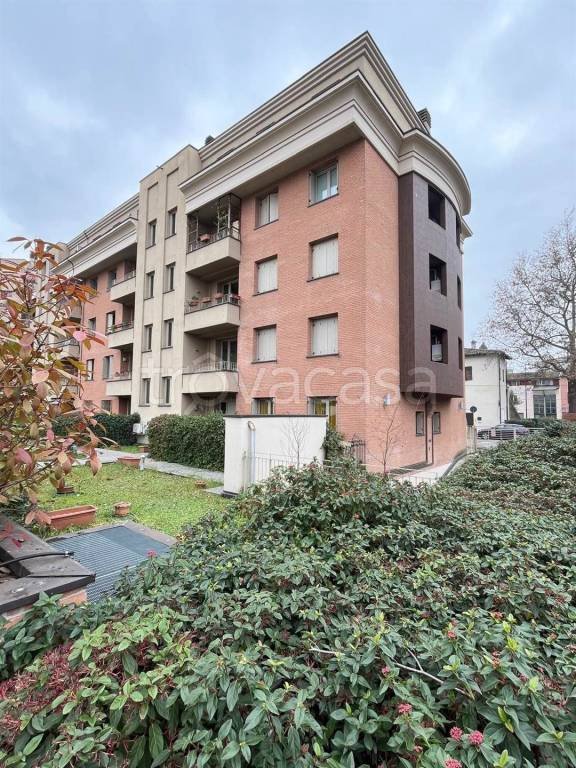 appartamento in affitto a Parma in zona Oltretorrente