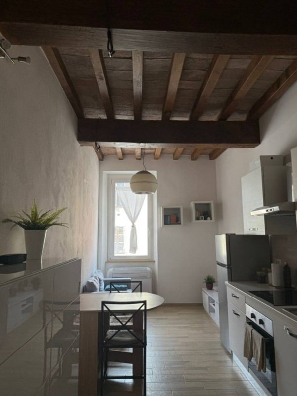 appartamento in affitto a Parma in zona Oltretorrente