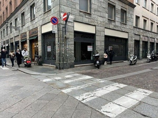 locale commerciale in affitto a Parma in zona Centro Storico