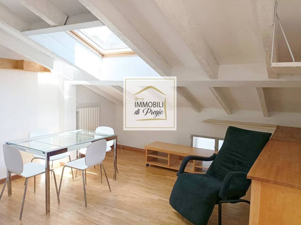 appartamento in affitto a Parma in zona Centro Storico