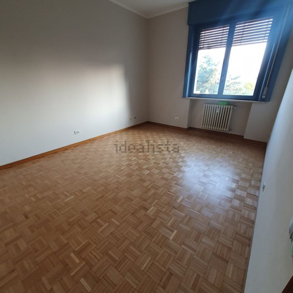 appartamento in affitto a Parma in zona Cittadella